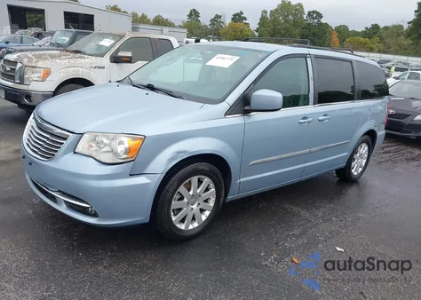 2016 Chrysler Town & Country Touring z USA, uszkodzony, nr VIN 2C4RC1BG6GR231645